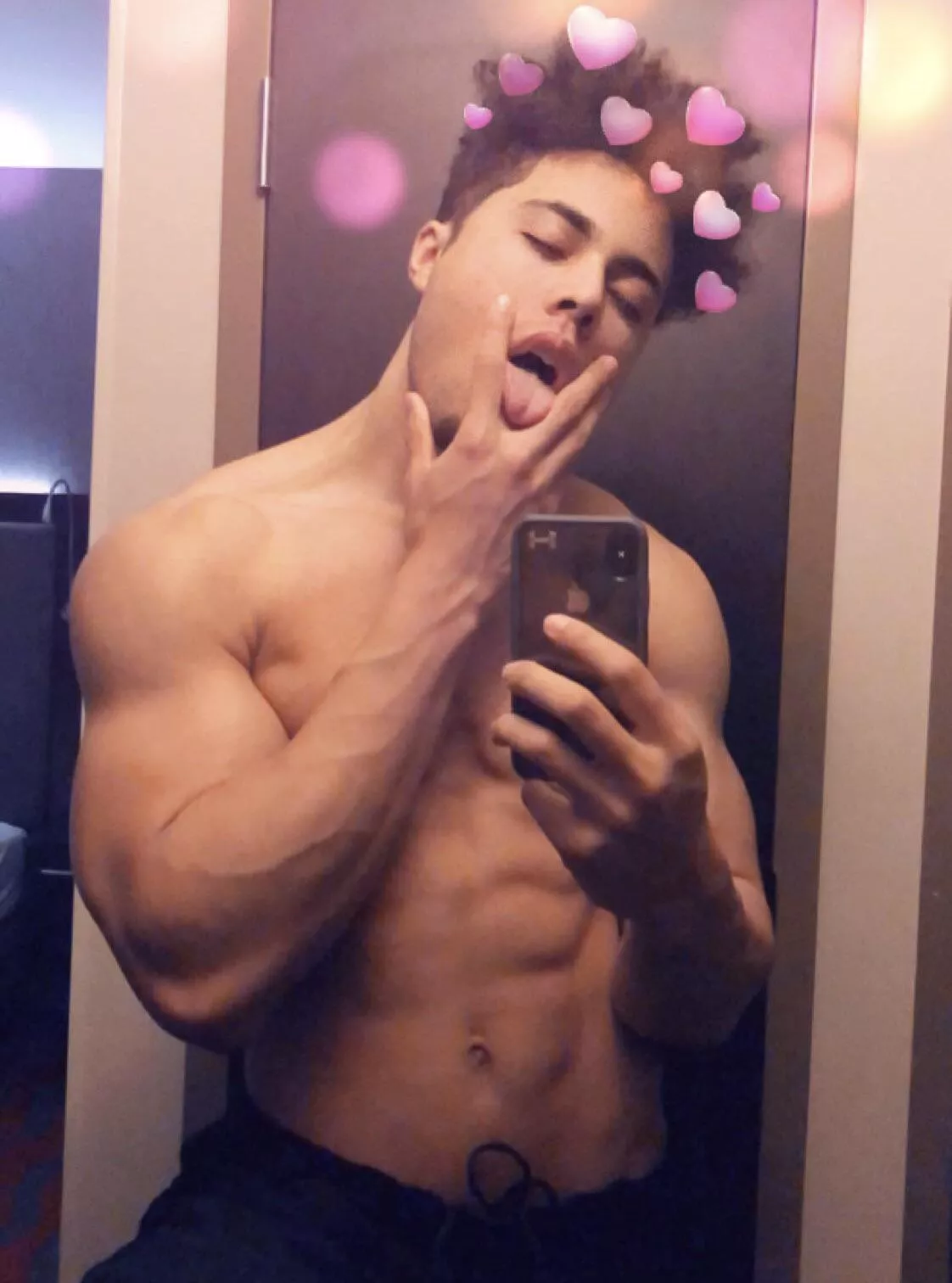 👅💕💦
