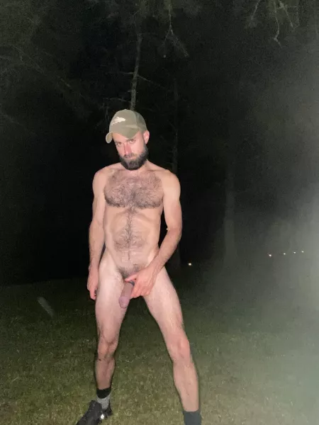 😈