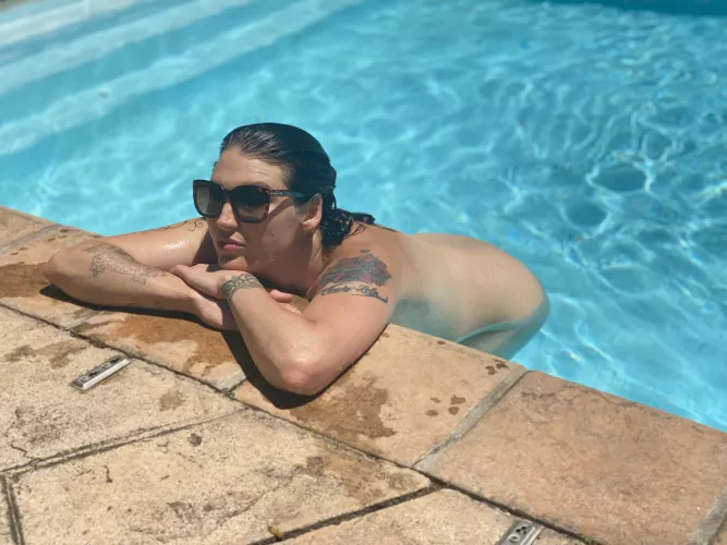 💦