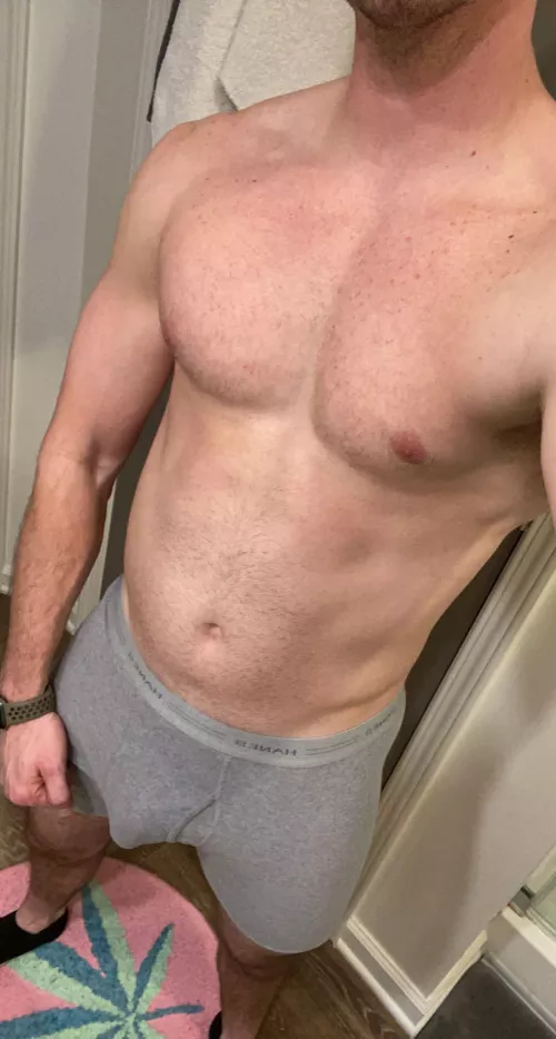 👀