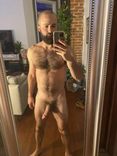 😈