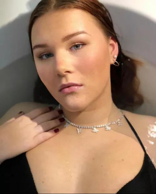 1 upvote = 1 cumshot in my face