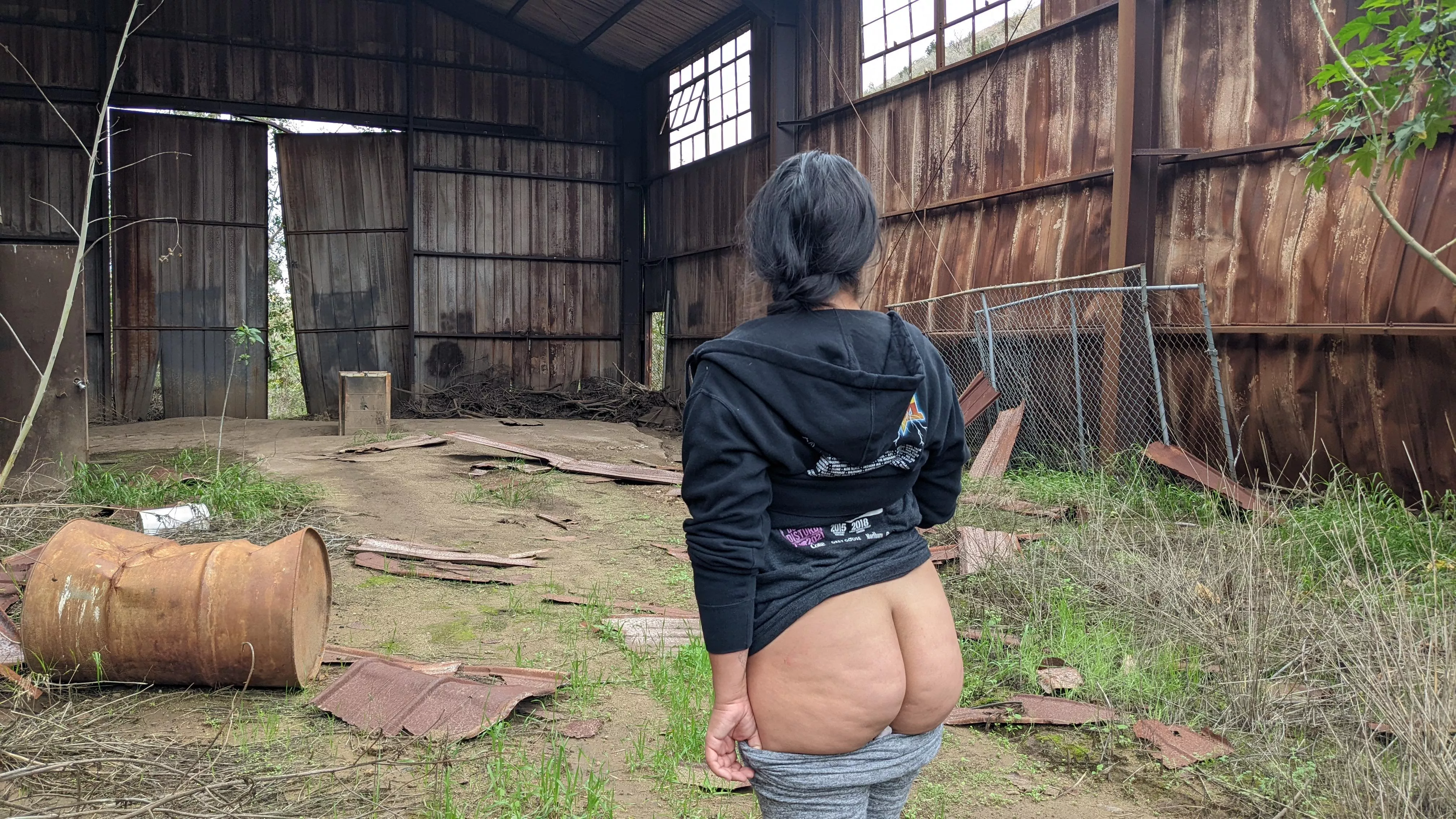 $10 if you can if you know where this photo was taken 😉🍑