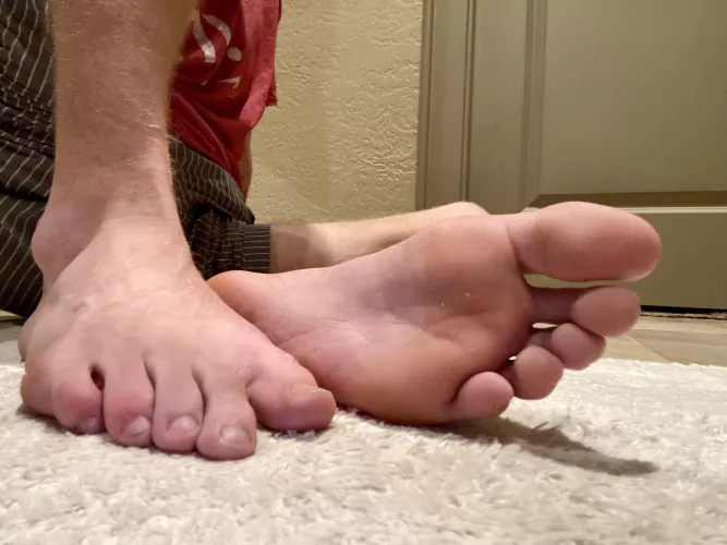 12 hour work day, 3 hour drive, and Iβm finally home with family. Doesnβt mean I wonβt be checking in on you guys.