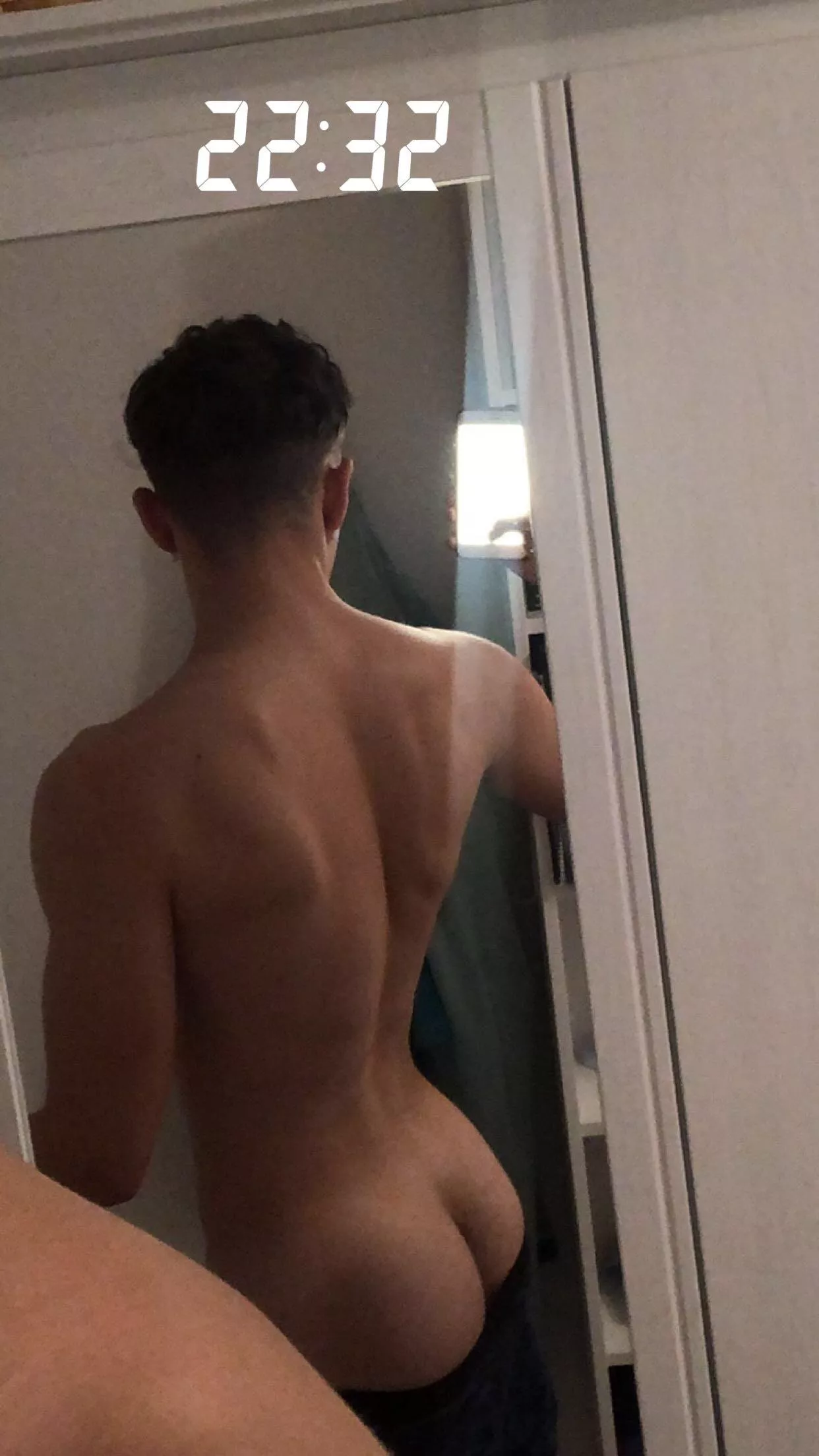 18 chill fit bttm, fit tops with face are preffered:) 👻maxim_botev19 18 chill fit bttm, fit tops with face are preffered:) 👻maxim_botev19