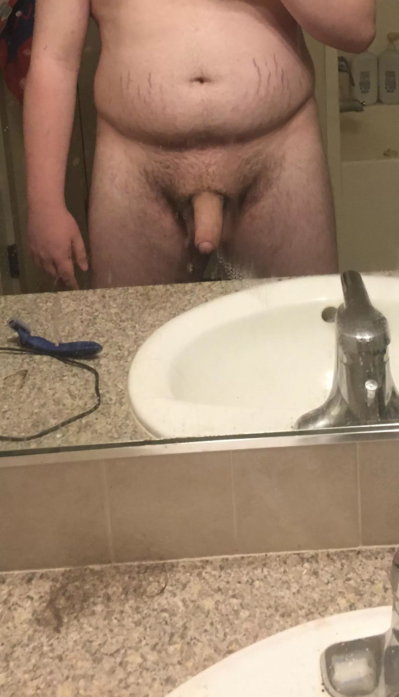 (18) do u like my little friend (18) do u like my little friend