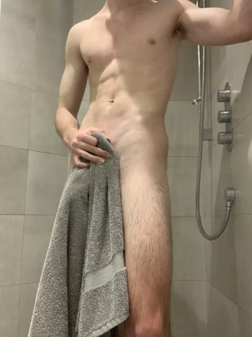 18 For the teen armpits lovers!