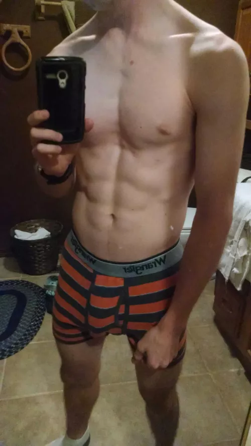 18 rocking a semi bulge