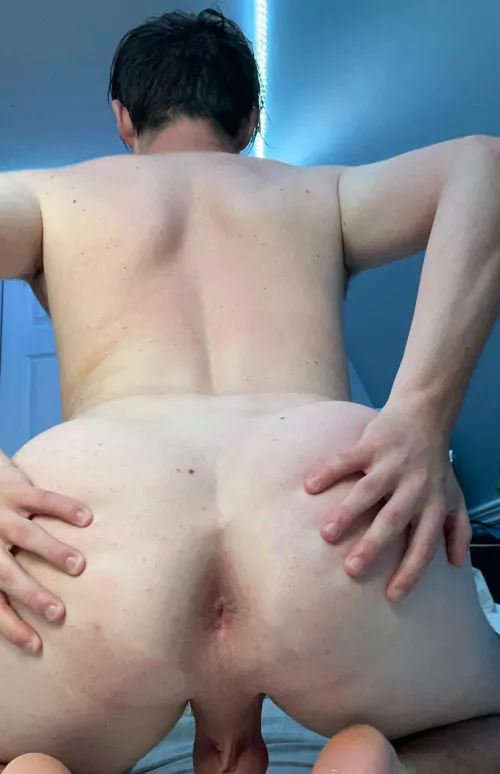 (18) stretch it open please