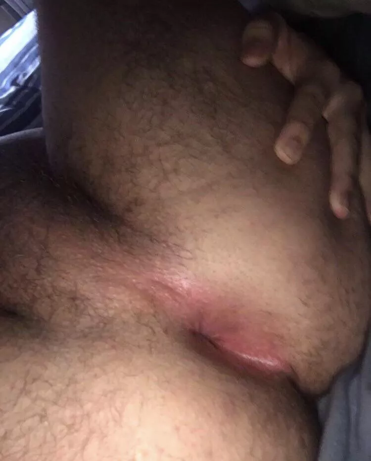 18 virgin . Down to do anything I’ll be your cumslut . SE England 18 virgin . Down to do anything I’ll be your cumslut . SE England