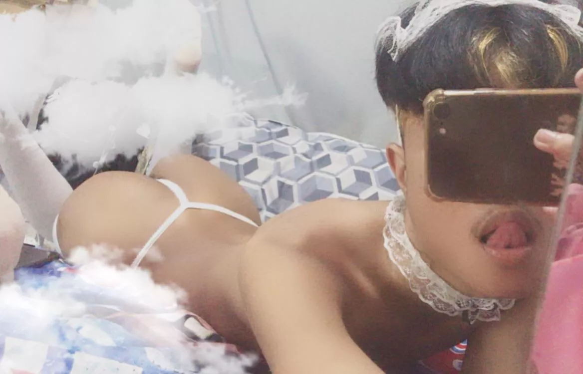 [18] what would u do to my boy pussy? :3