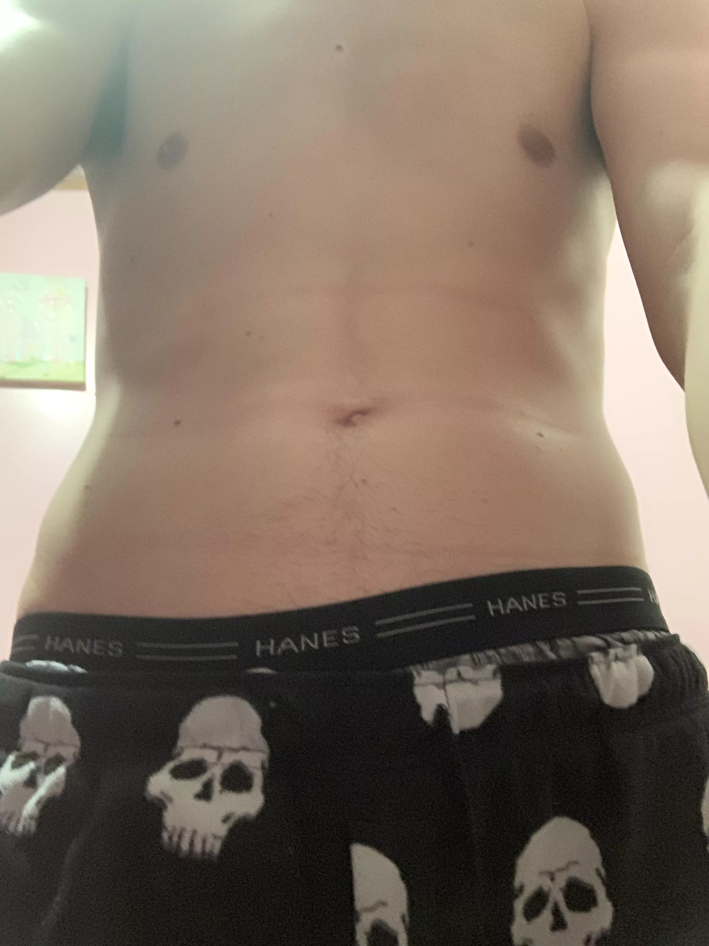 18 year old male looking for anyone interested I’m in Kentucky and can drive pretty much anywhere in Kentucky