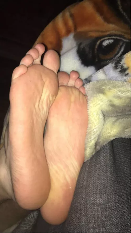 19 blonde athletic hmuu