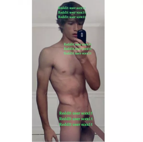 19. Brunette, muscular American guy.