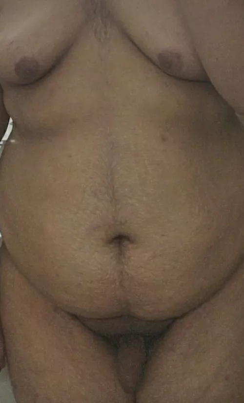 (19) chubby bottom dm for moree