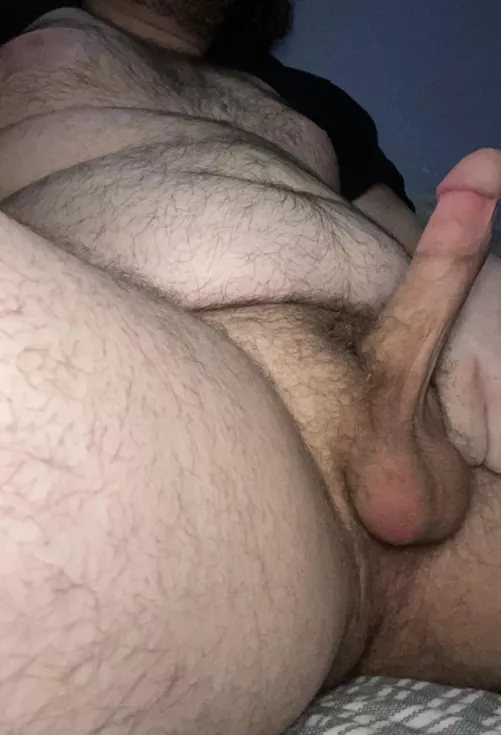 19, feeling horny sooo