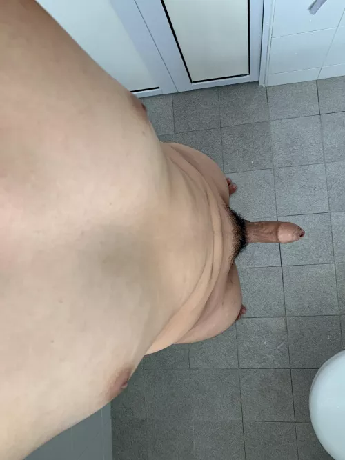 [19] ⬆️ If you want to watch me cum