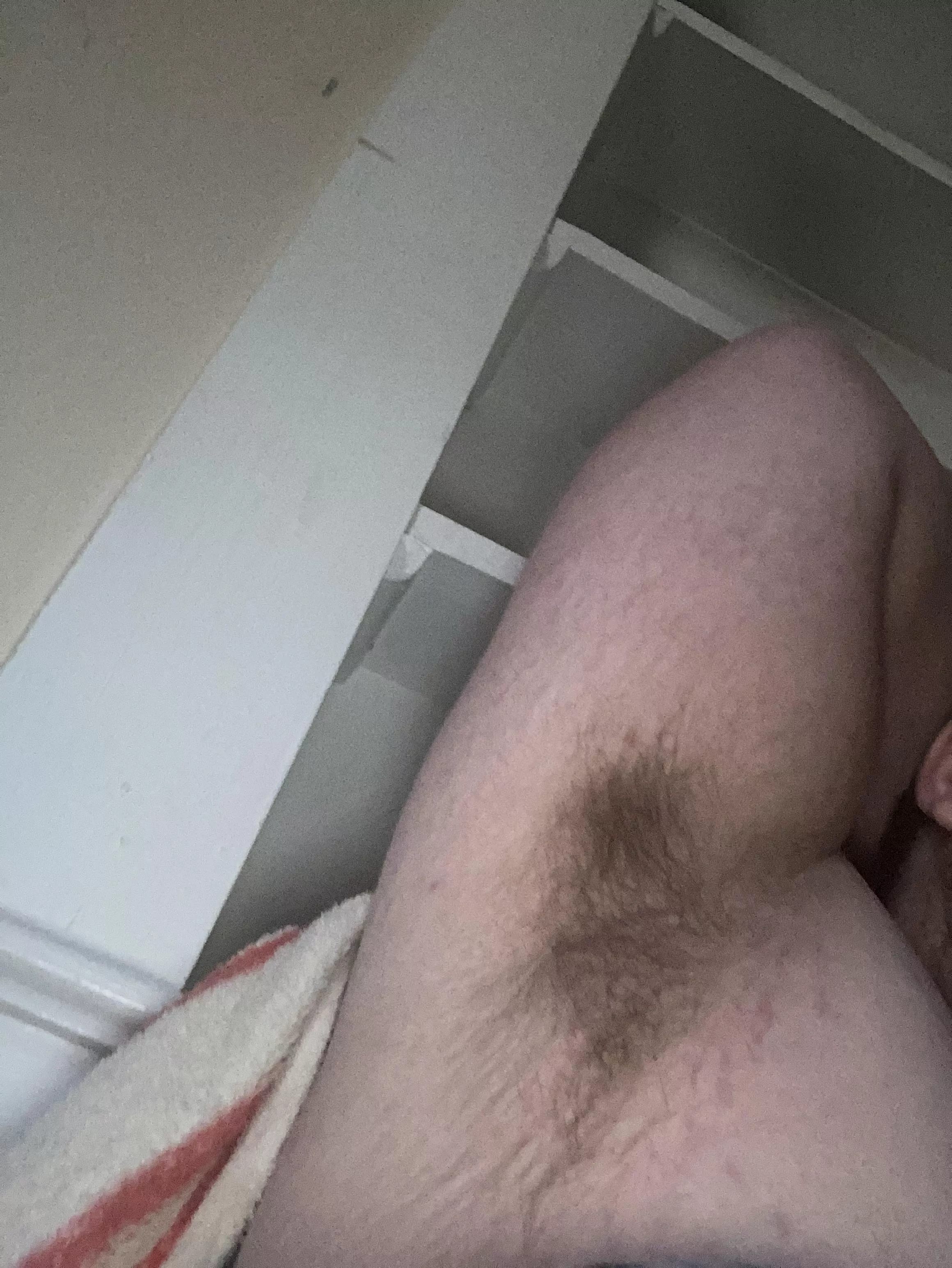 19 m dm me if you are around same and like my pits