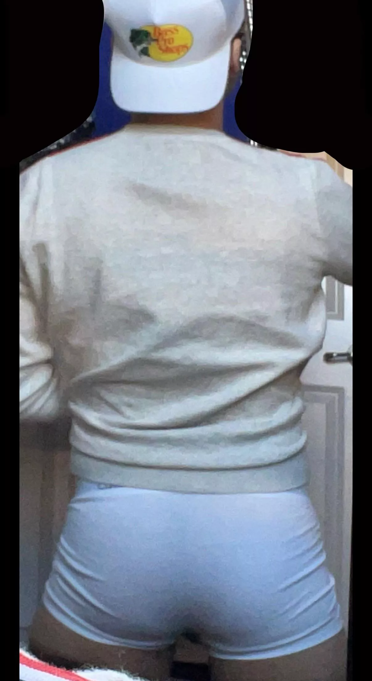 [19] No homo, but here’s me from behind.