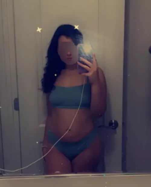 19F Hotwife . Looking in Nashville 🥳