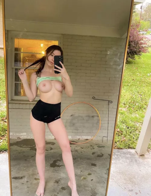 19[F4A][Selling]I’m new here and im sending you my nude on my Snapchat @ janerae22 and I do live sexting to get you cum!