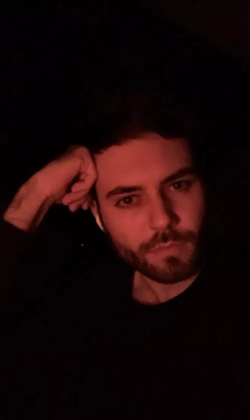 1AM and can’t sleep 😴