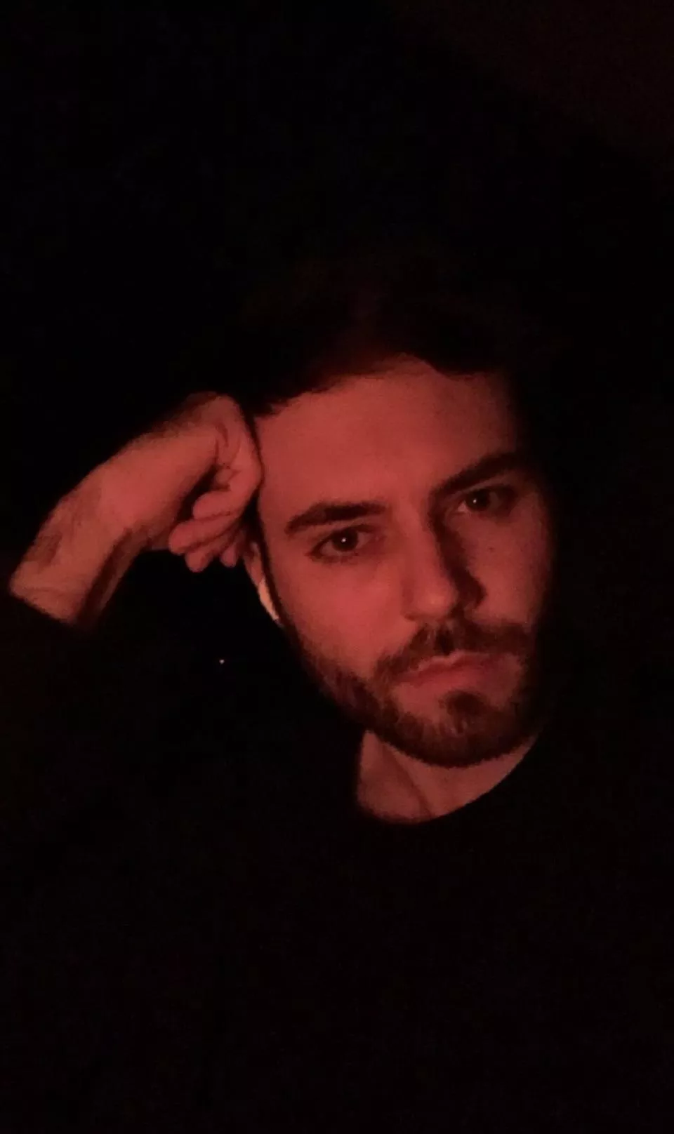 1AM and can’t sleep 😴