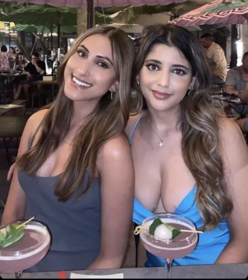 [2] Friday night drinks 🍹