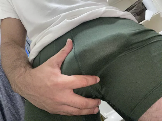 20 cali, anyone wanna help me up? π