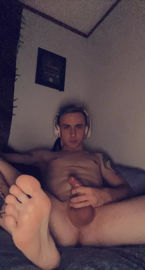 20- Daddy’s boy😈