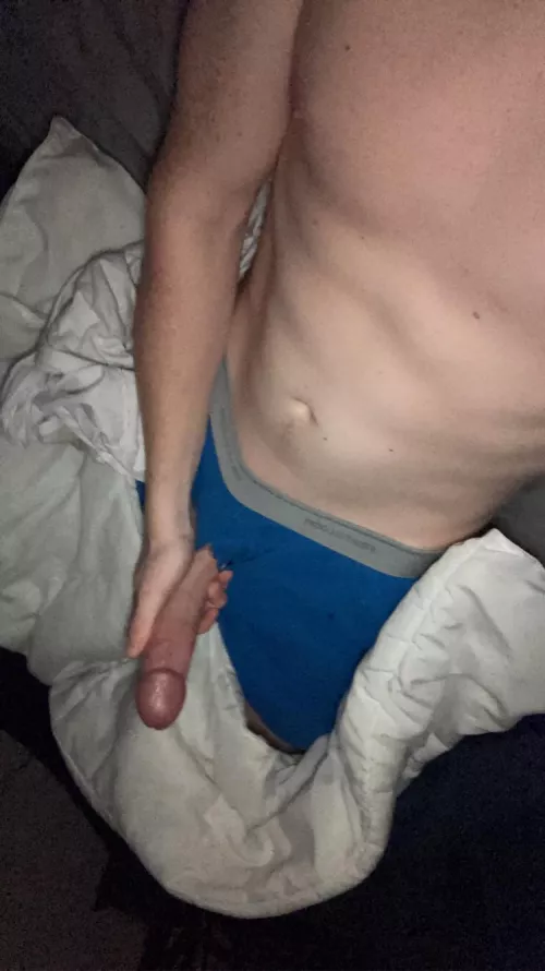 20. In the undiesss. Any ladies wanna go for a ride?😜🤤💦🪐