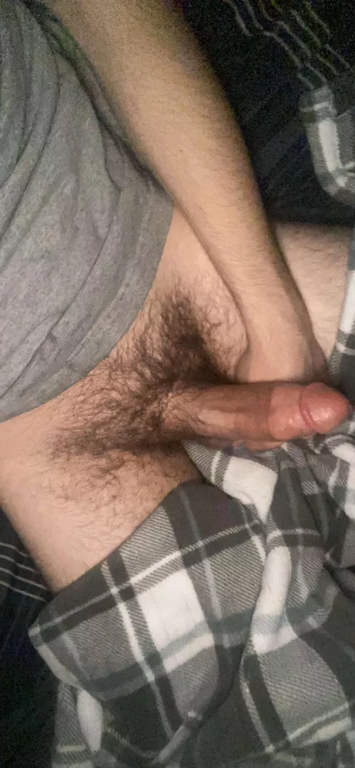 20, is anyone down for some fun times ? Check out my bio & Hmu bros ;)