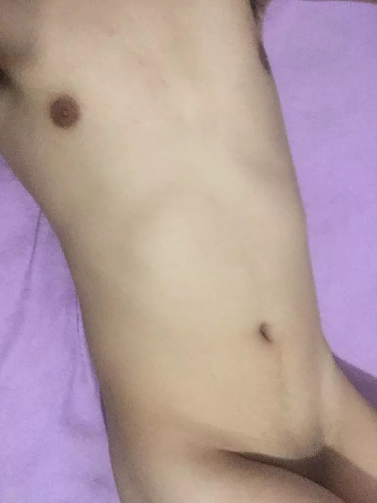 20 m asian bottom twink. 😜 who wants some? 20 m asian bottom twink. 😜 who wants some?