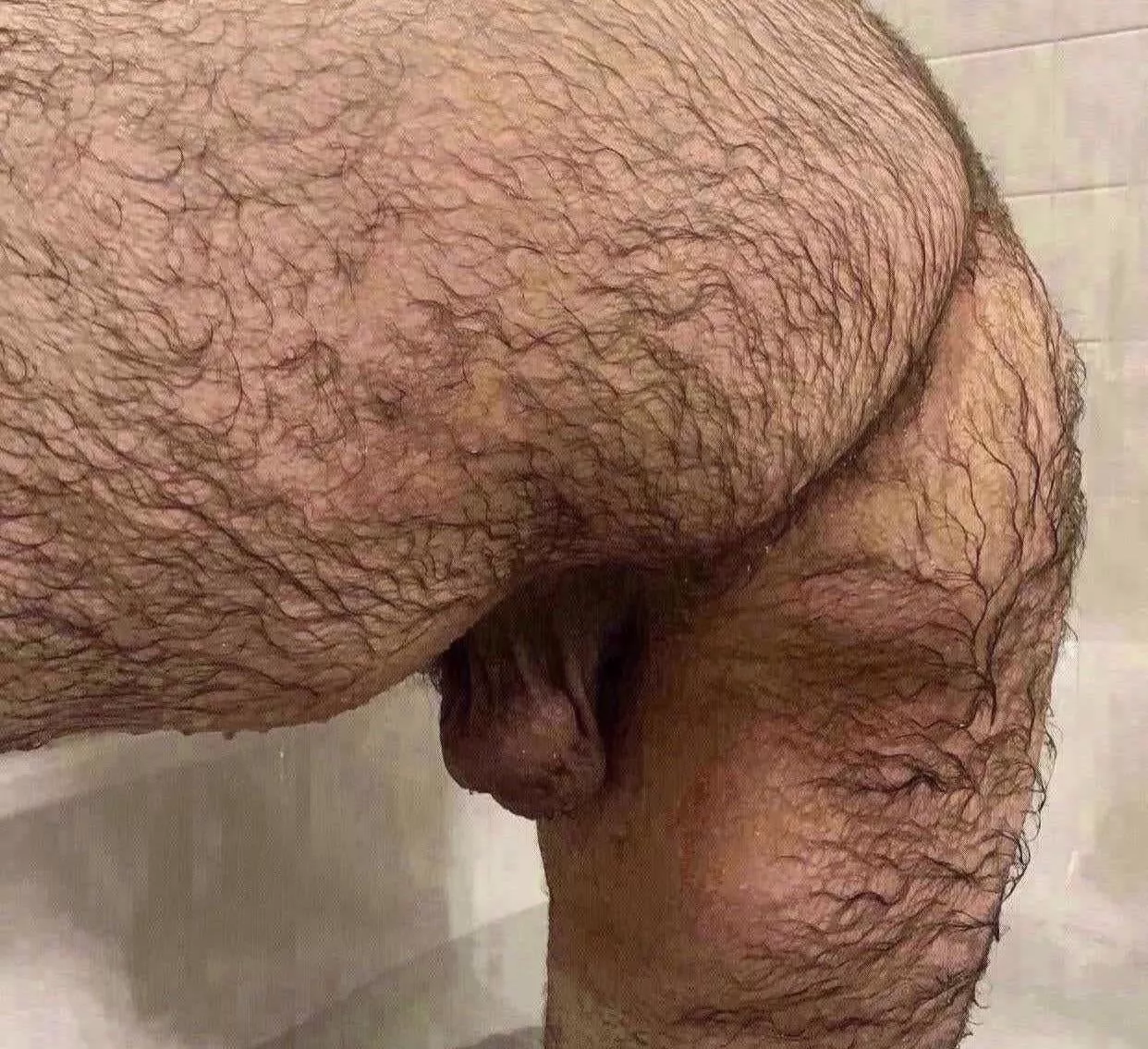 20 M looking for someone to own me and make me do painful things