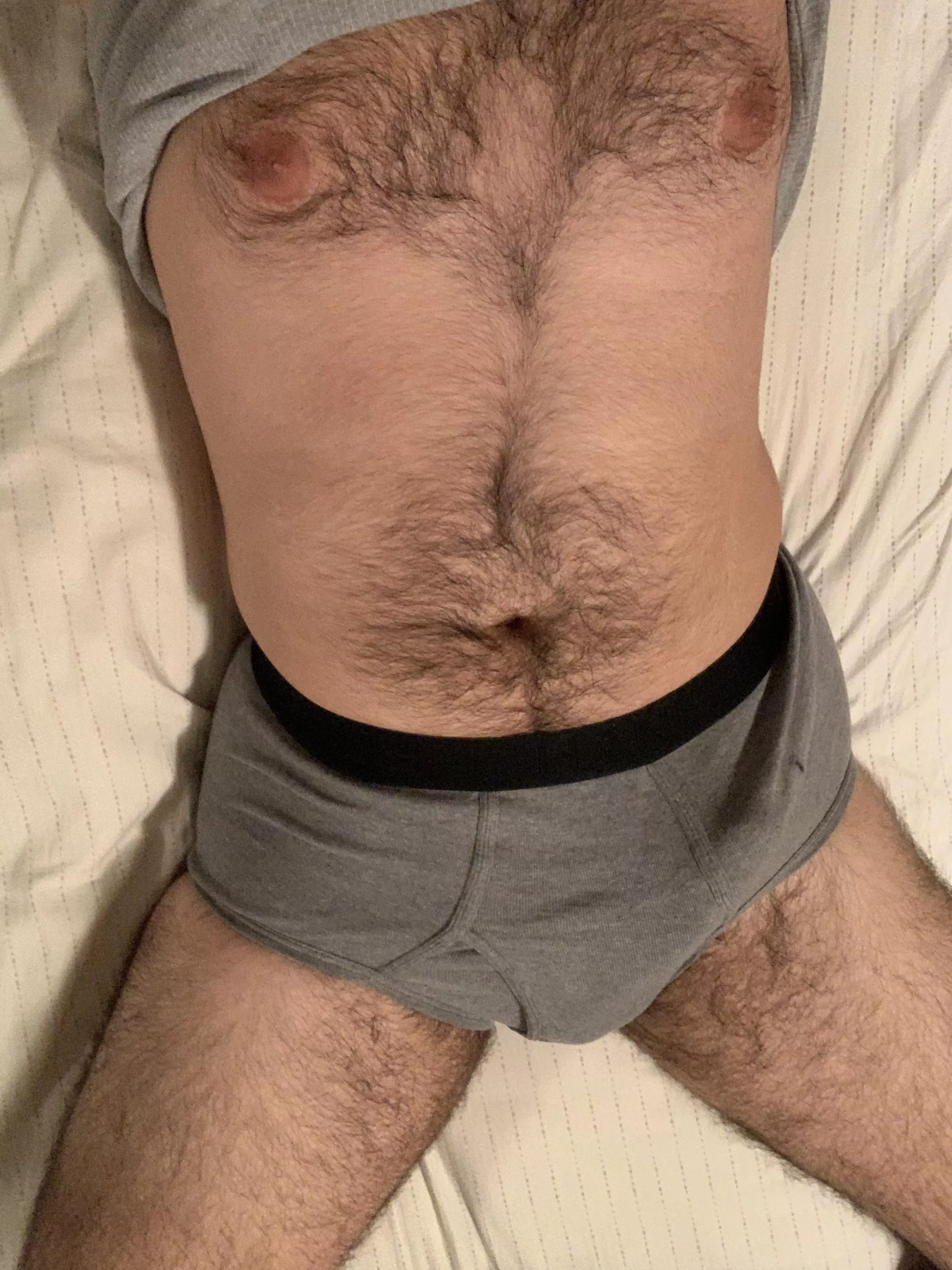 20 M Straight ;) one step closer to a jock strap 🙈 DM me ;)