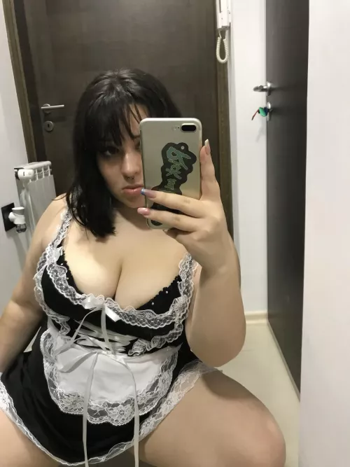 20% OFF If you are into THICK and STRICT (and sometimes sweet) PAWG Girls with DADDY issues. Check out my OnlyFans [CEI] [JOI] [BBC] [SPH] [Roleplay] [POV] [Sexting] [Femdom] [Findom] [Humiliation] [DICK RATES] [TWERK] [BIG ASS] [THICK] [Link is in the C