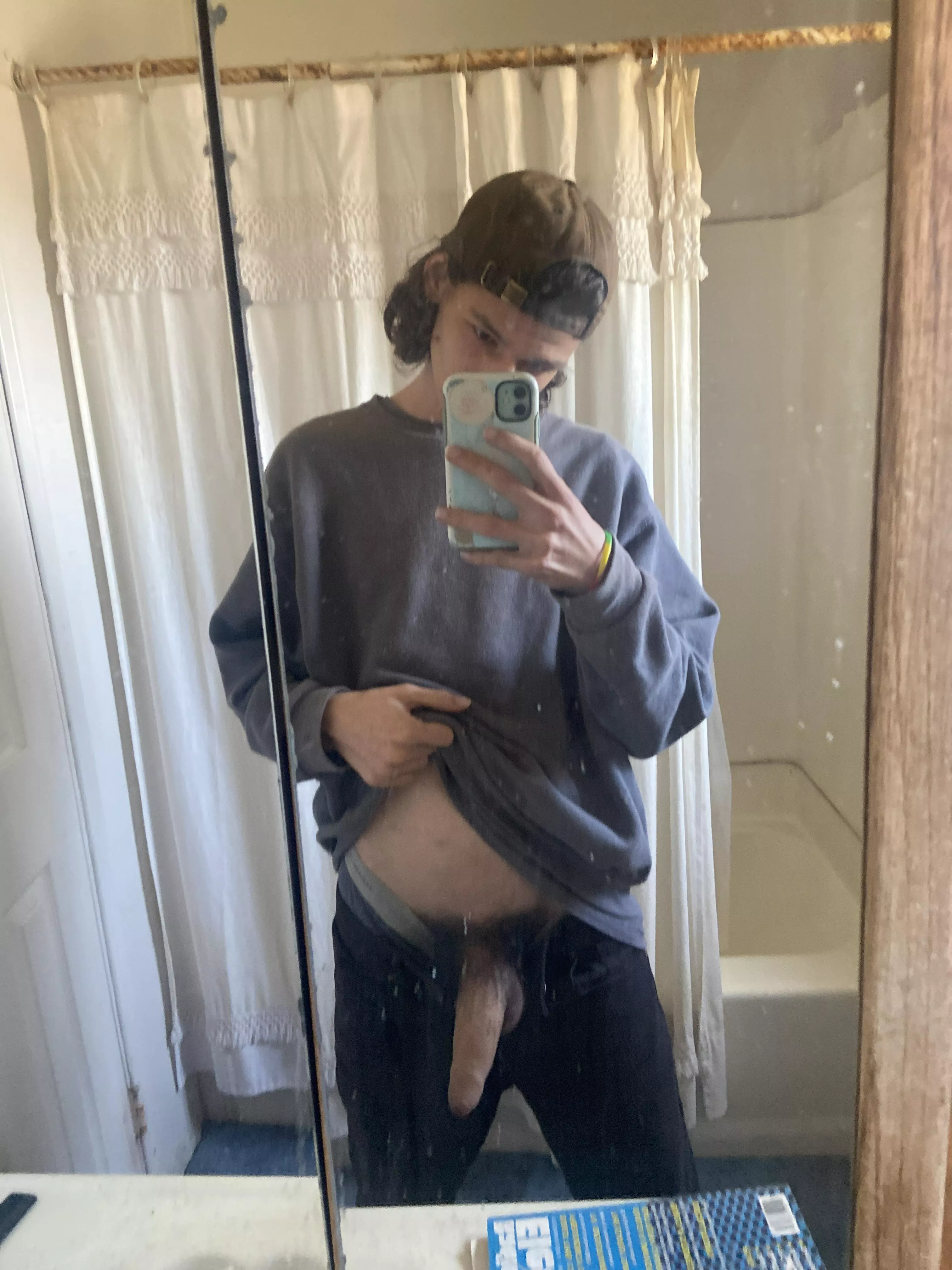 20 ,this is why i cant scroll reddit while playing games.