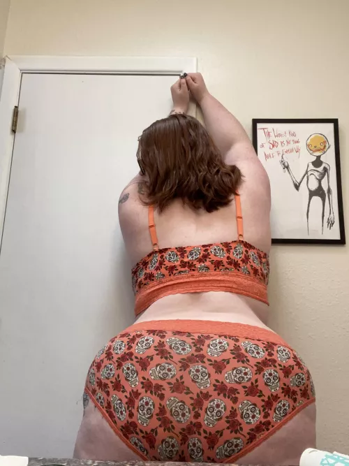 2️⃣0️⃣2️⃣2️⃣I’m thinking today about gratitudes, it’s how i try to start every year thinking of all the things I have now I didn’t 12 months ago. Y’all are high on that list. The love, support and confidence I have gained at the b