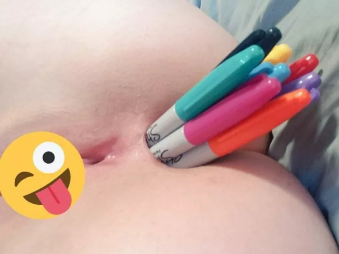 2,0[F] Hit the for a surprise in your DMs! 😉 I'm one of the girls that actually sends [ amariya2021663 ]