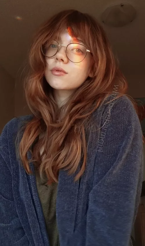 (20F) The rainbow was a paid actor ππ