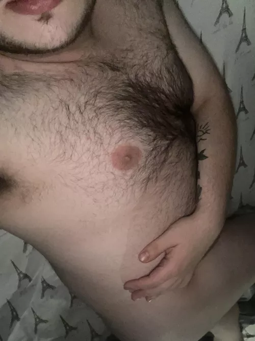 21 cub here. Message me ;)