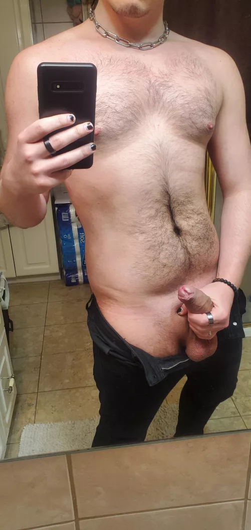 (21) feeling stressed over finals so give me compliments and tell me how badly you want my cock in you