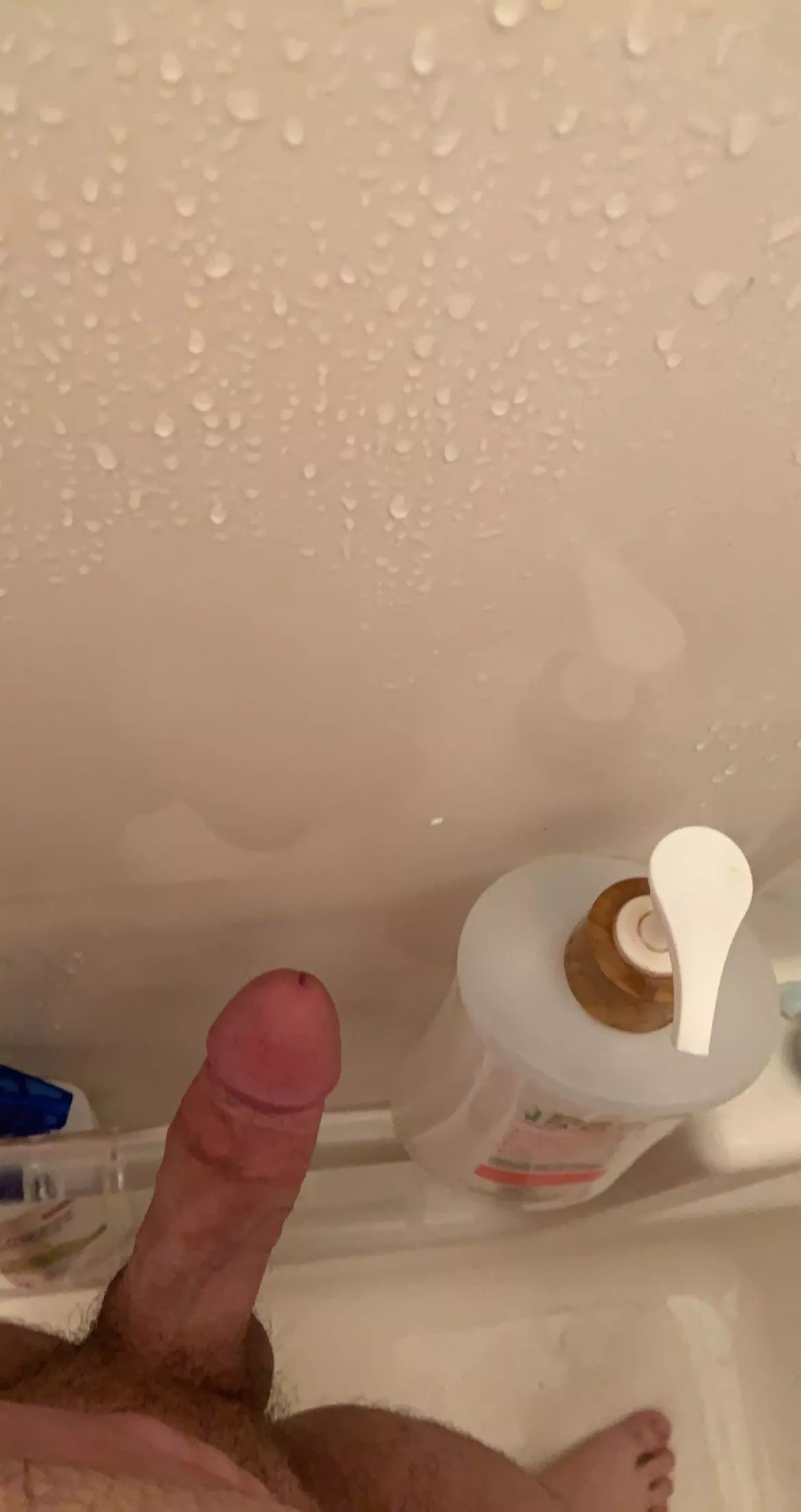 21 So horny dms open