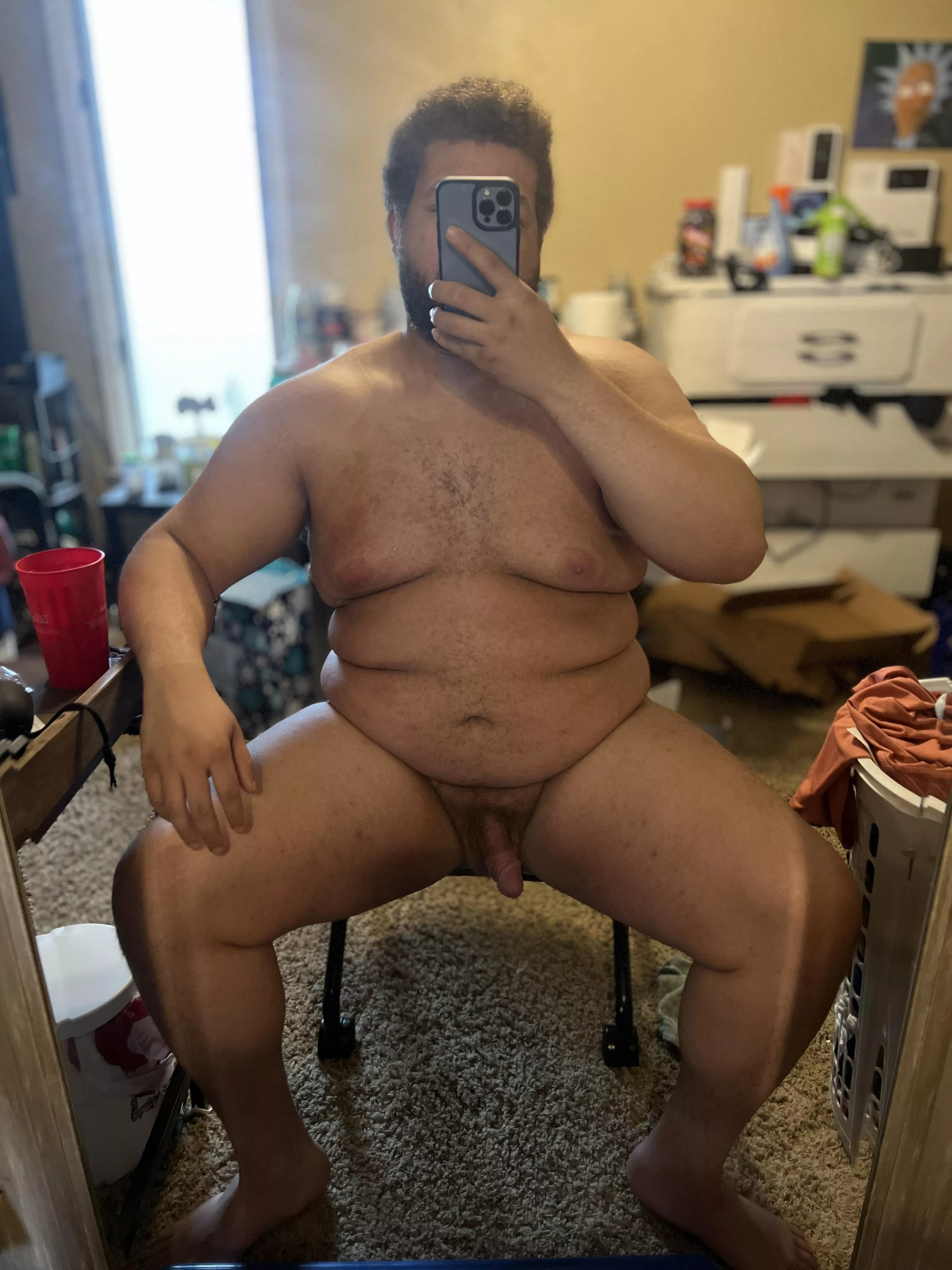 |21| Who likes thick thighs?