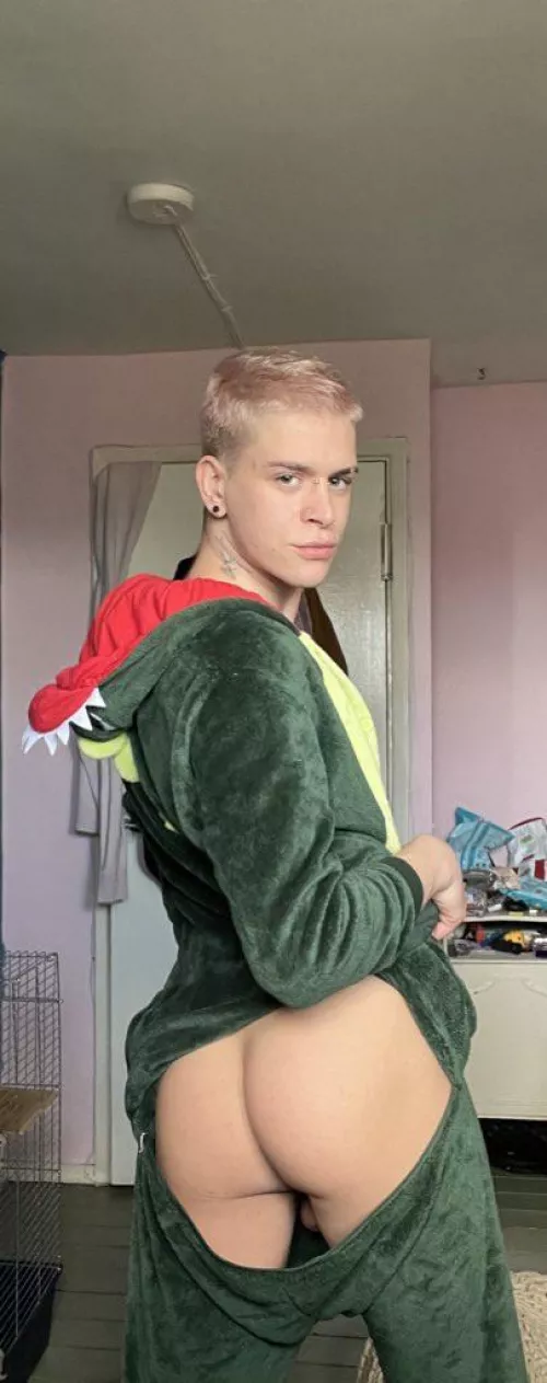 21 who wants to eat it 😈😈