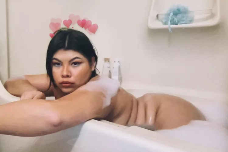 [21F] cute naughty 😈 thick 💦 babe w nice tits😍 CUM PLAY W ME L❗️N K in bio 🖤🖤🖤🖤