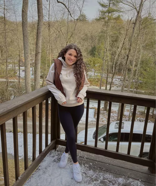 21F had a surprise internet free trip with family that was surprisingly amazing! thoughts on my outdoorsy look?