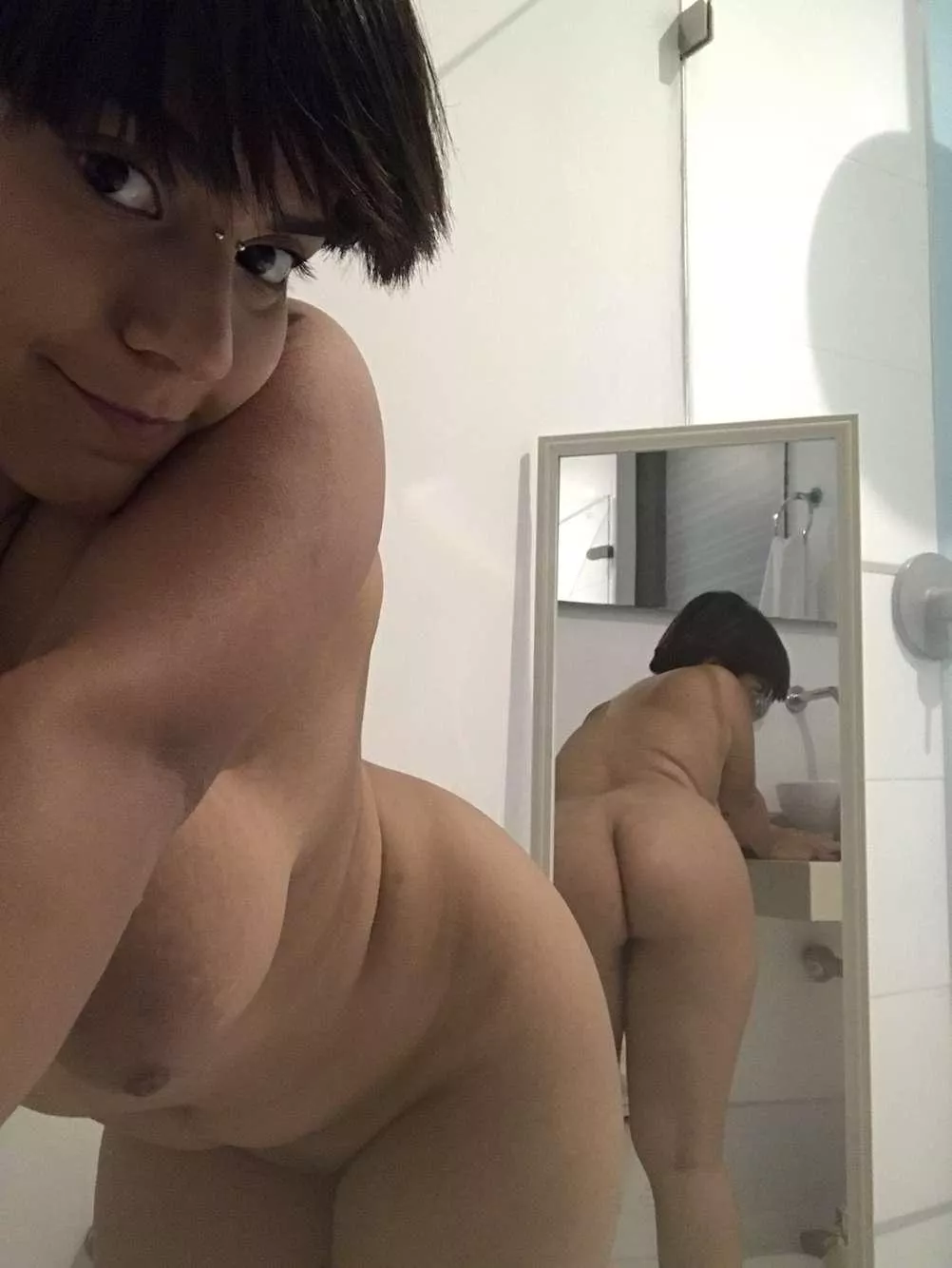 21[F] 🌹LATIN SELLER🌹♡ let me make you happy ♡ 🌟 I'm [selling] - [pics] & [vids] 💫 let's get a connection with [GFE] 🌠I'm available all day for [CAM] & [SEXT]ing 🌟 hmu!→ Snapchat: @Dianaortega104 | Kik: @Angelicalover28 