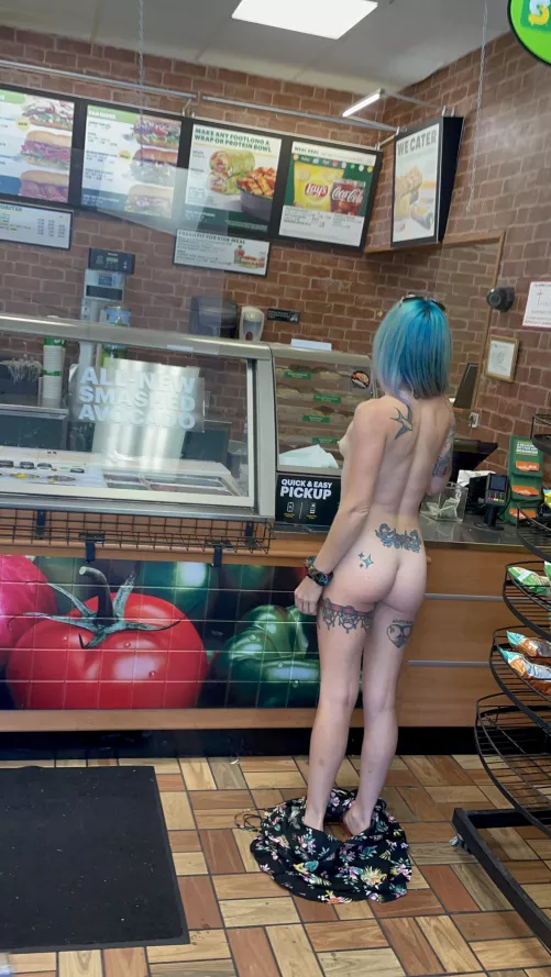 21[F4A]Upvte this if you want to fuck me Sna: sarahfurs