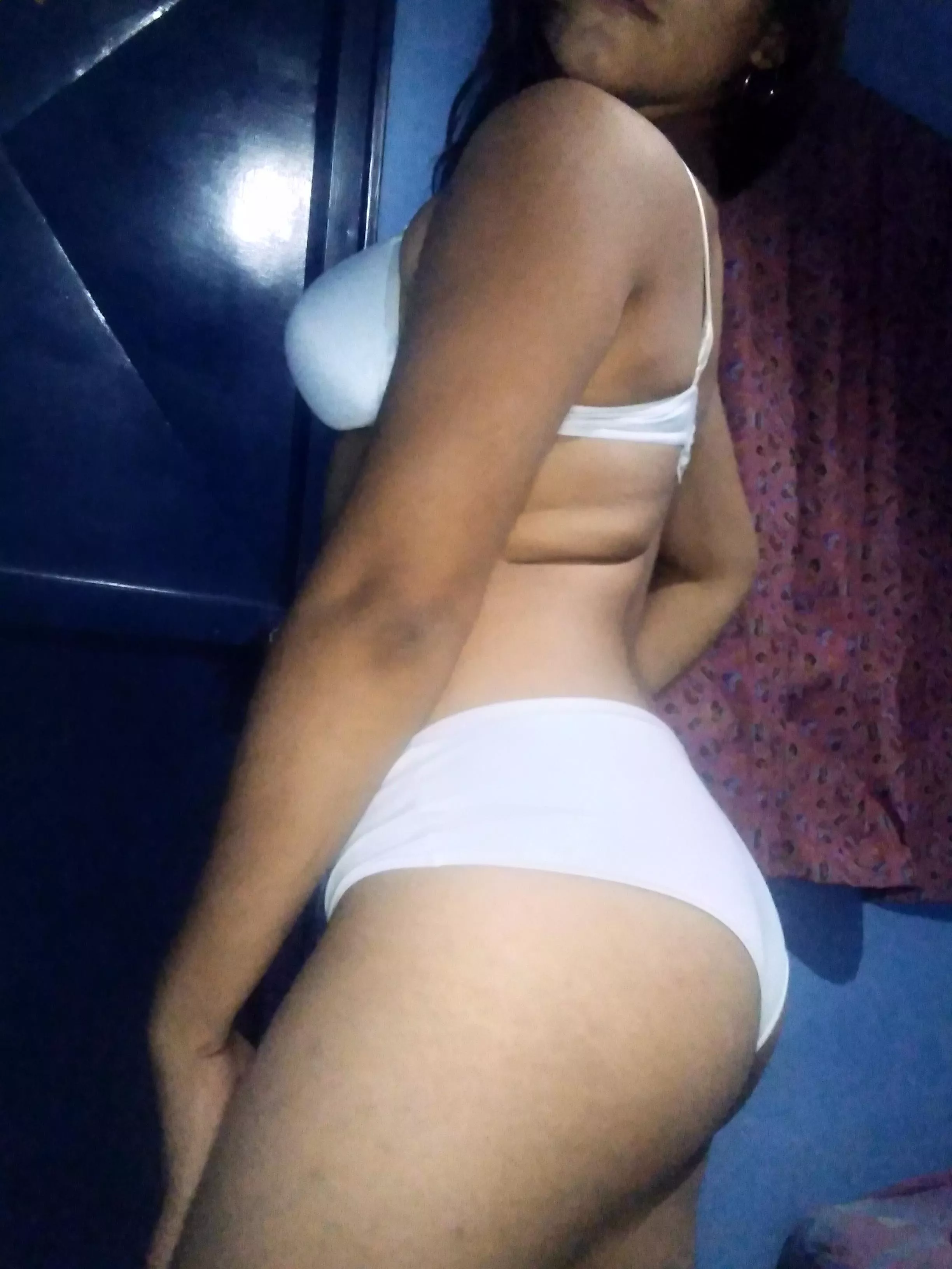 [21][SELLING] 🍑 Nudes • Vids • Video chat • Sexting • Gfe • Custom Vids • I can verify√😈 Cheap prices Kik: Nicohl28 telegram : @nicohl28